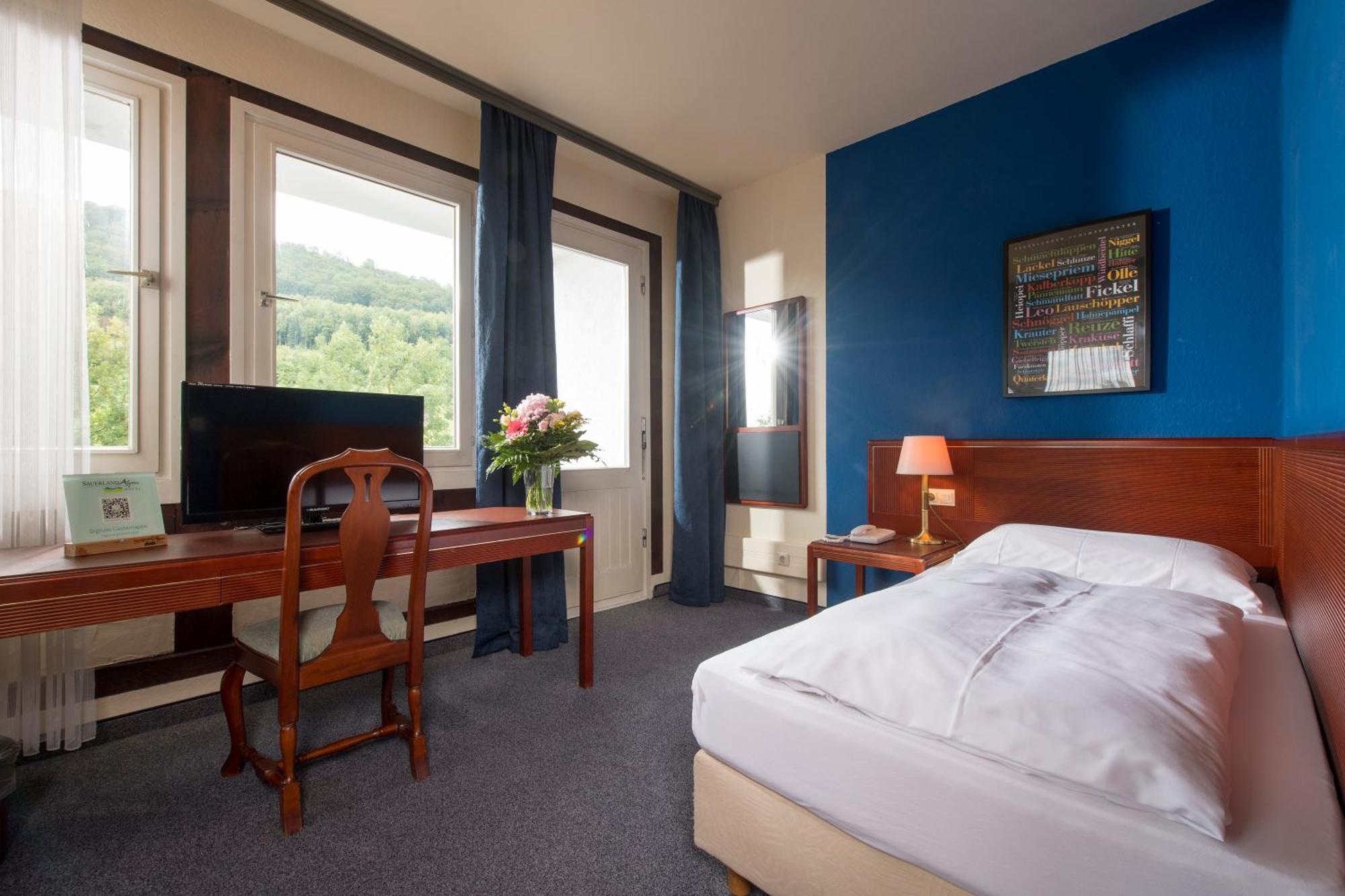 Sauerland Alpin Hotel Schmallenberg Exterior photo